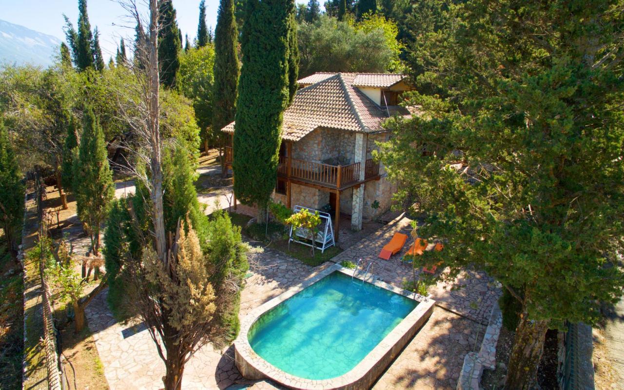 Kastro Pool Villa