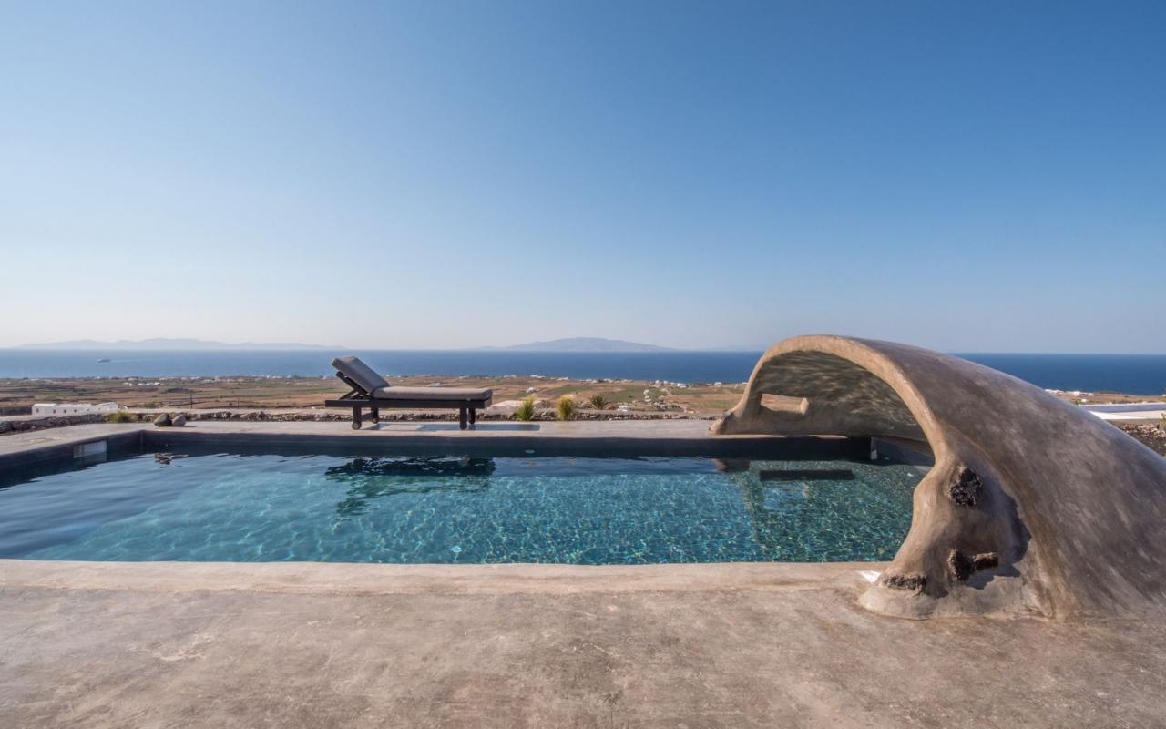 Sophia Oia View Three Bedroom with private plunge pool