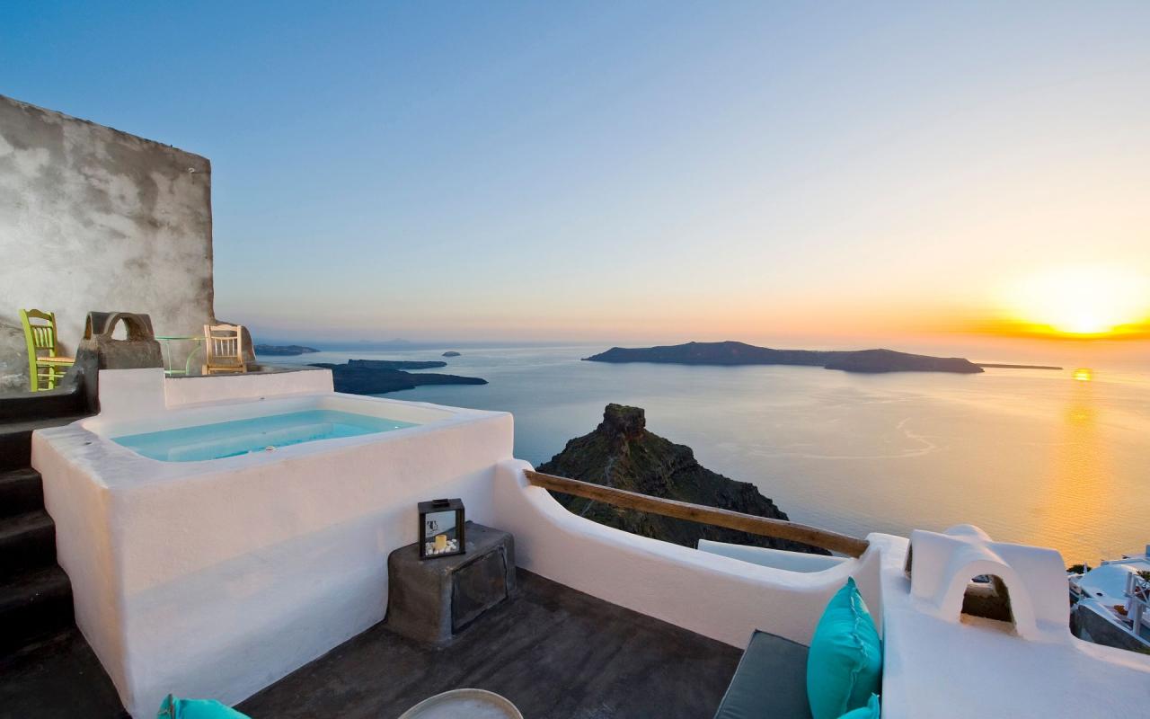 Sophia Luxury Suites Efhari with Caldera Panoramic View