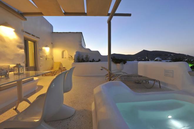 Angels Deluxe Sea View White Villa